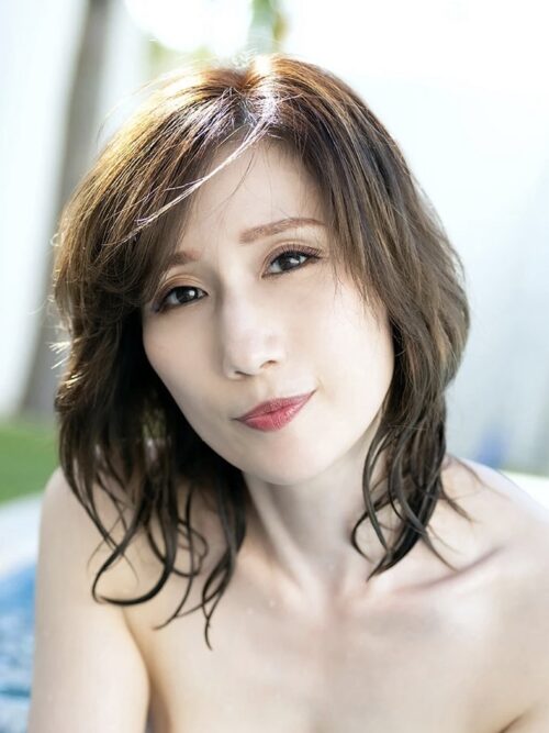aoaoao.store 日本av女友Gals Luminous写真下载
