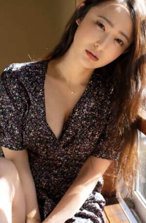 日本av女优Matsuoka Suzu (松岡すず) 四套全尺度写真合集下载